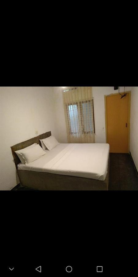 Sinharaja Hostel 114 Deniyaya Bilik gambar