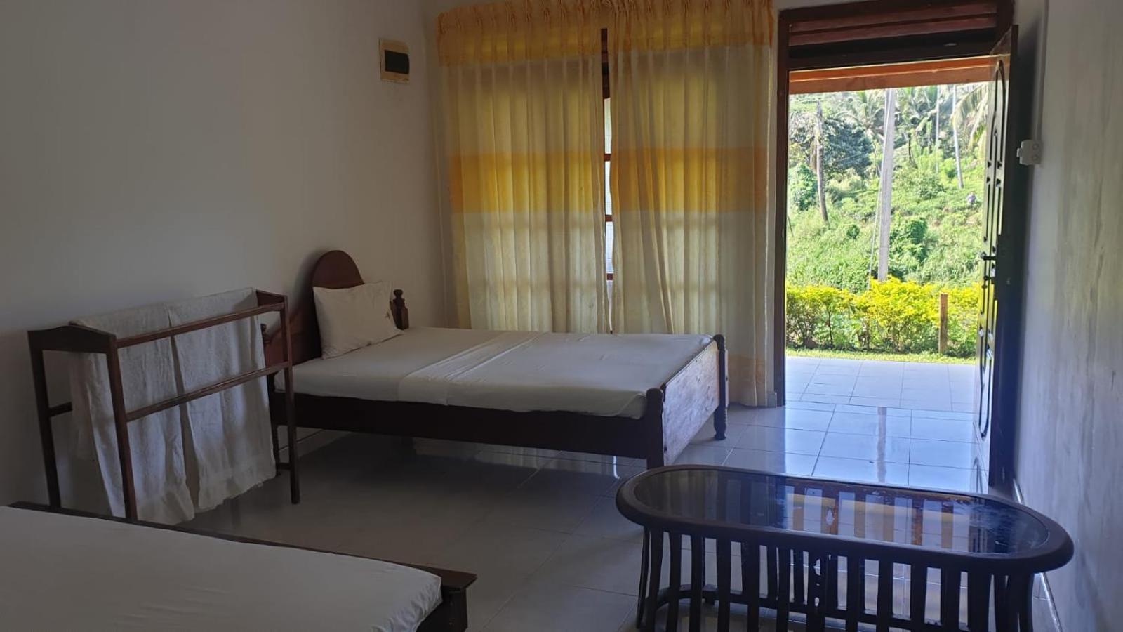 Sinharaja Hostel 114 Deniyaya Luaran gambar