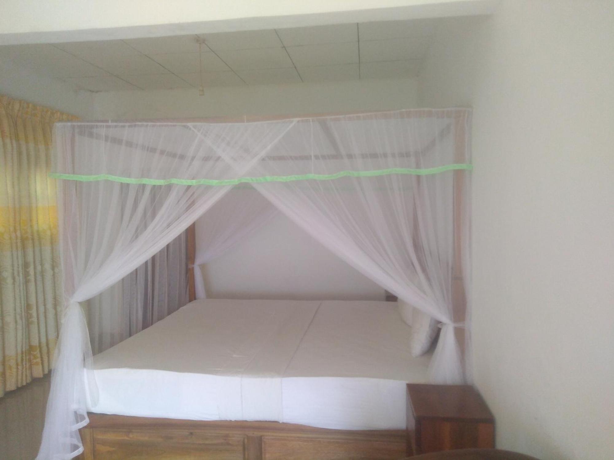 Sinharaja Hostel 114 Deniyaya Bilik gambar